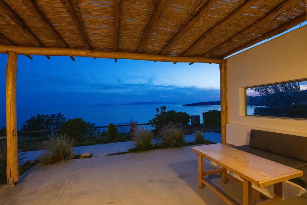 Big Blue Suites & Apartments Kionia Extérieur photo