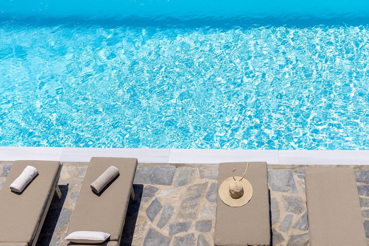 Big Blue Suites & Apartments Kionia Extérieur photo