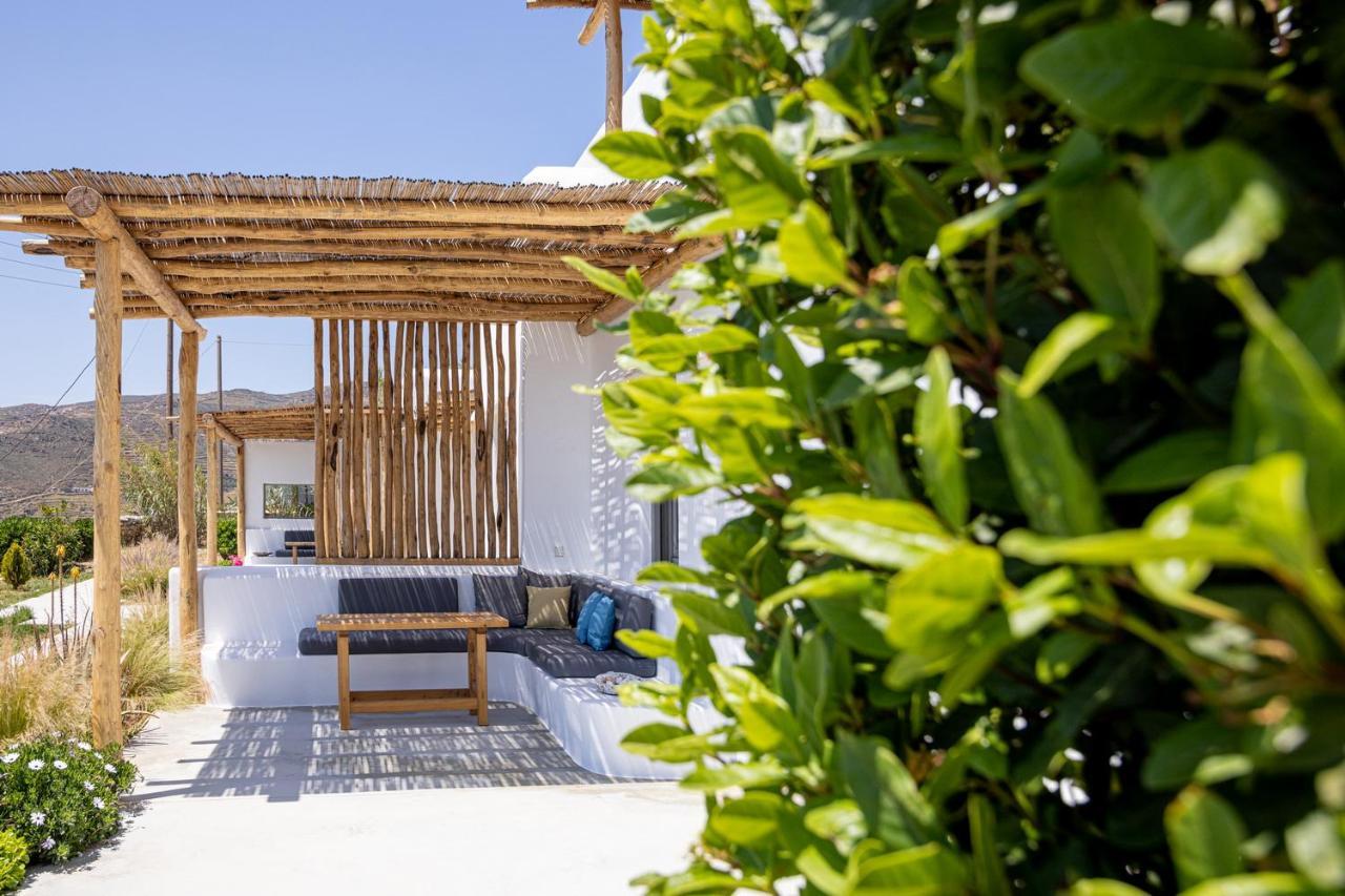 Big Blue Suites & Apartments Kionia Extérieur photo