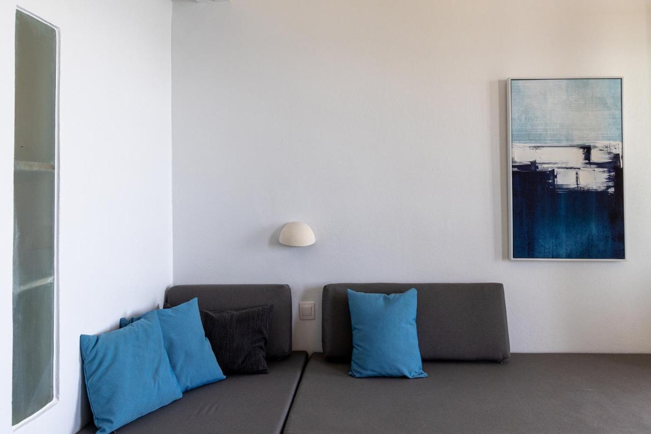 Big Blue Suites & Apartments Kionia Extérieur photo